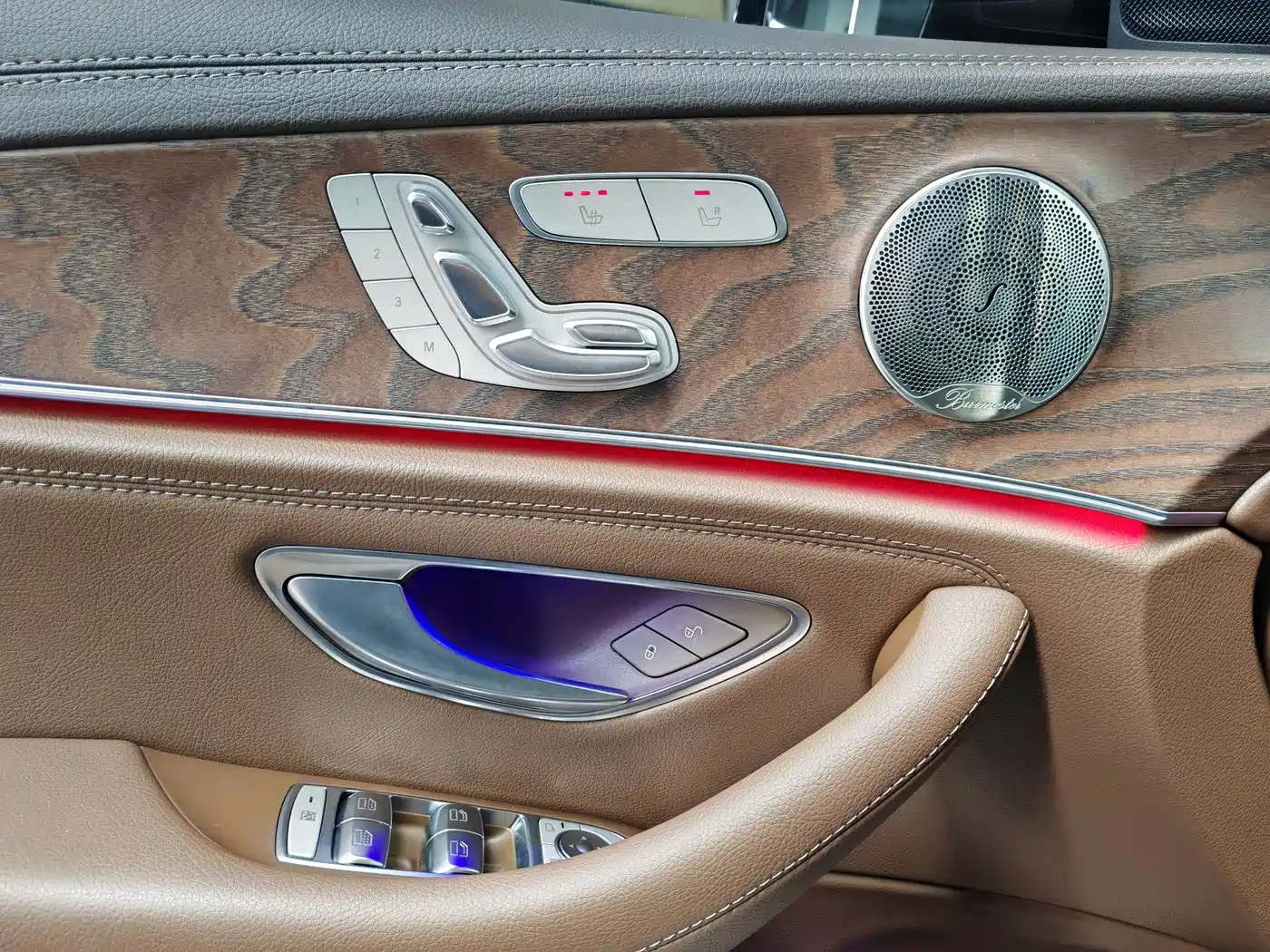 Mercedes-Benz E-Class 2023 Facelift E 300 L Luxury фото 27