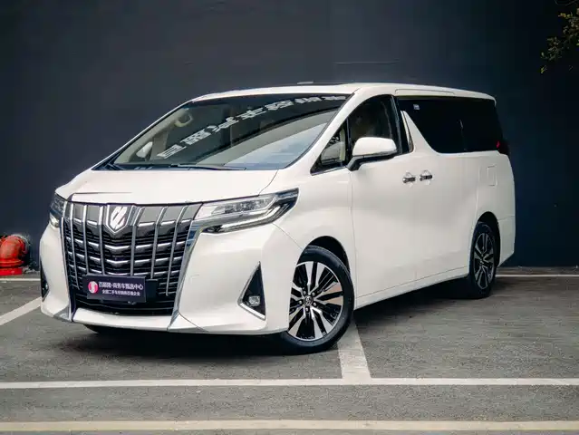 TOYOTA ELFA