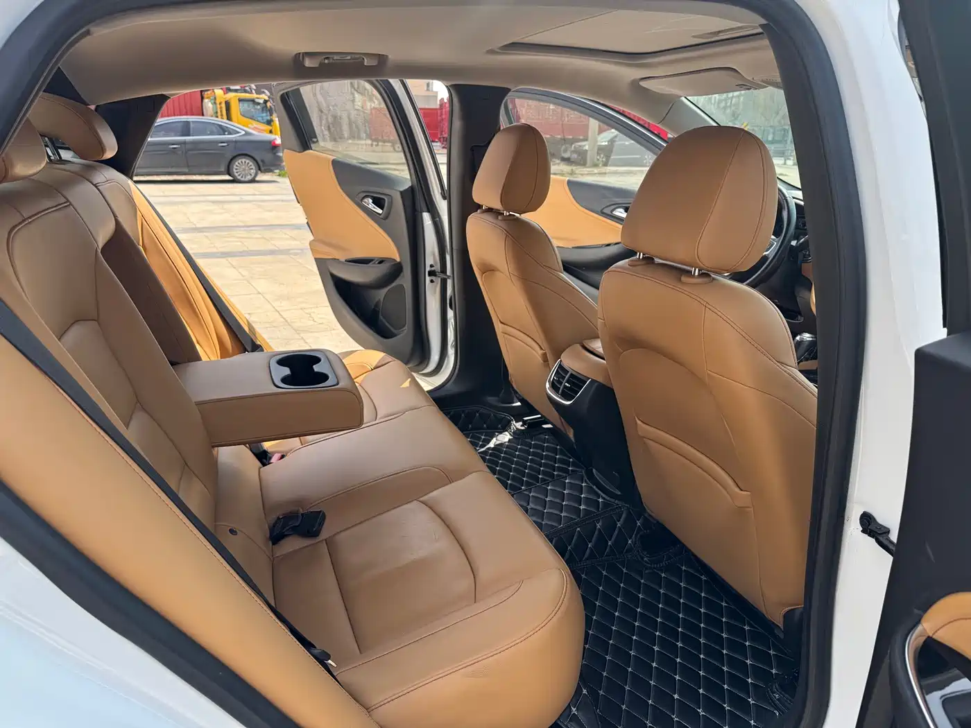 Chevrolet Malibu XL 2017 1.5T Auto Sport Edition фото 8