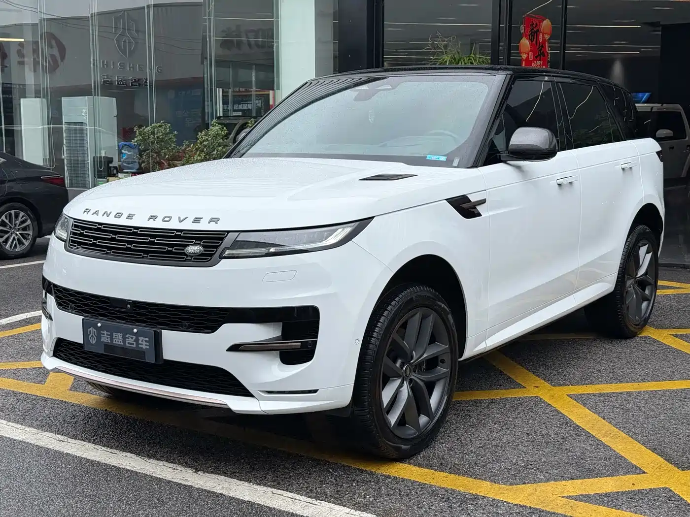 Land Rover Range Rover Sport 2024 400PS Dynamic HSE