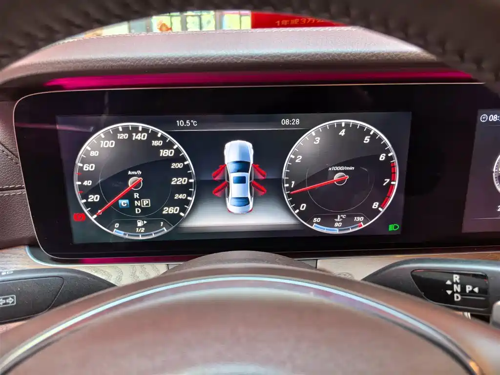 Mercedes-Benz E-Class 2016 E 200 L фото 14
