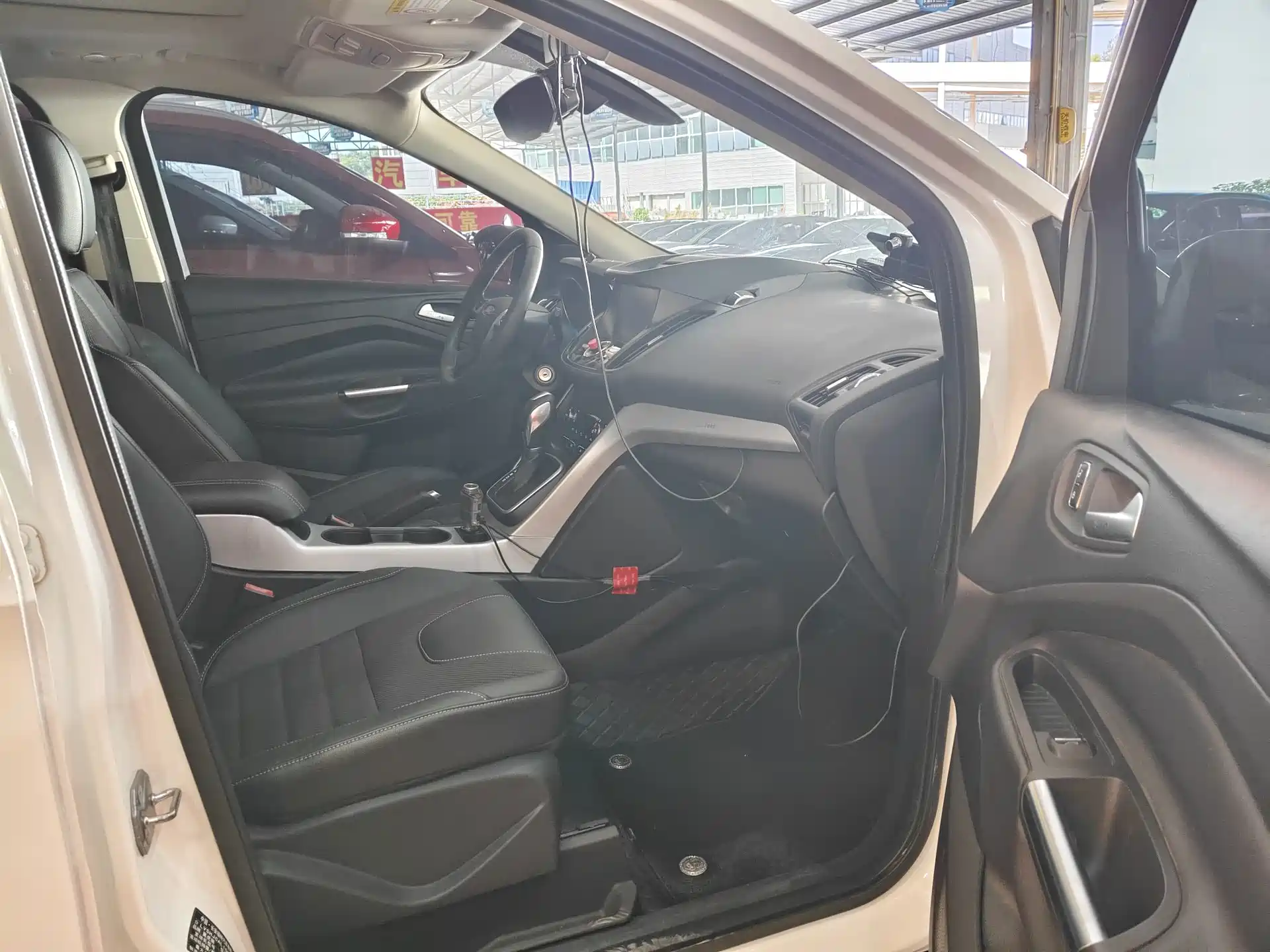 Фото 7 - Ford Kuga