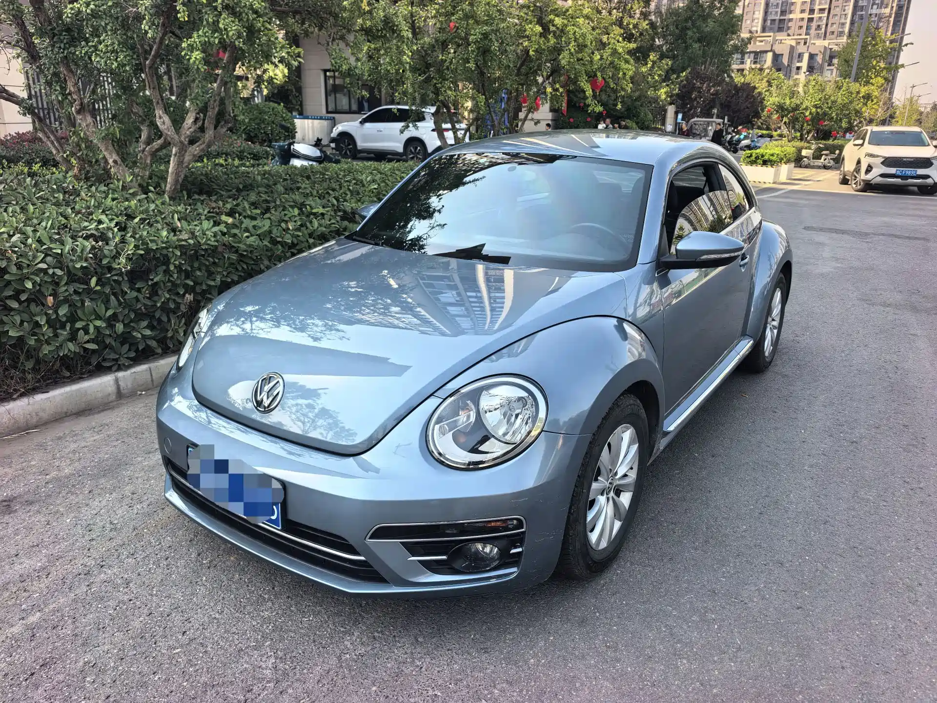 Photo 1 - Volkswagen Beetle