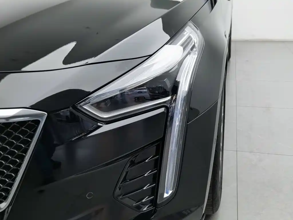 Фото 7 - Cadillac CT6