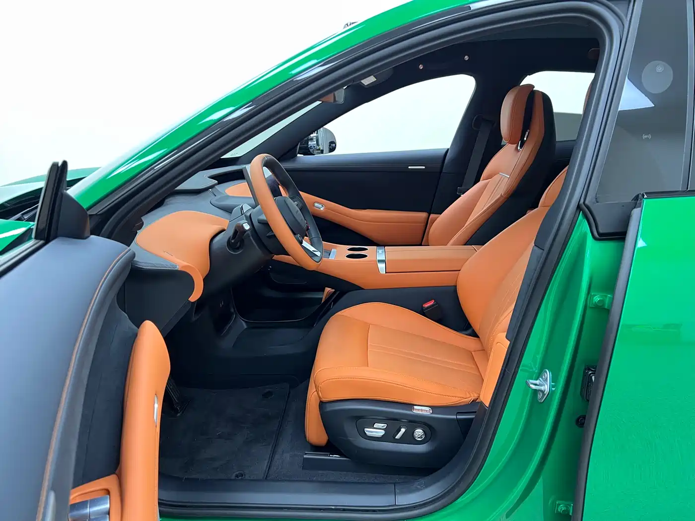 Xiaomi Auto Xiaomi YU7 2025 Extended Range AWD Pro фото 16