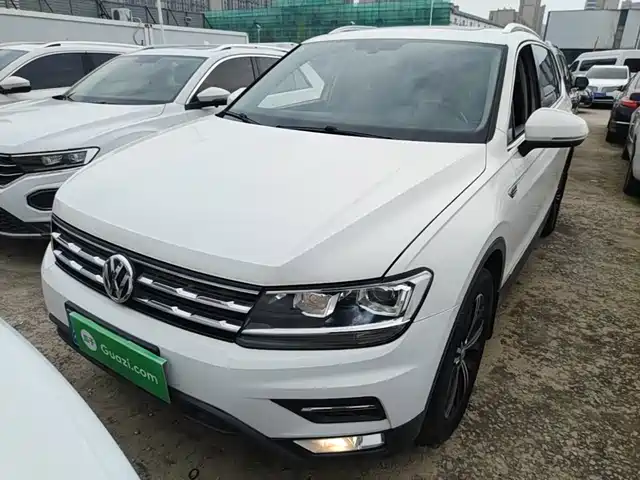 Volkswagen Tiguan L 2020