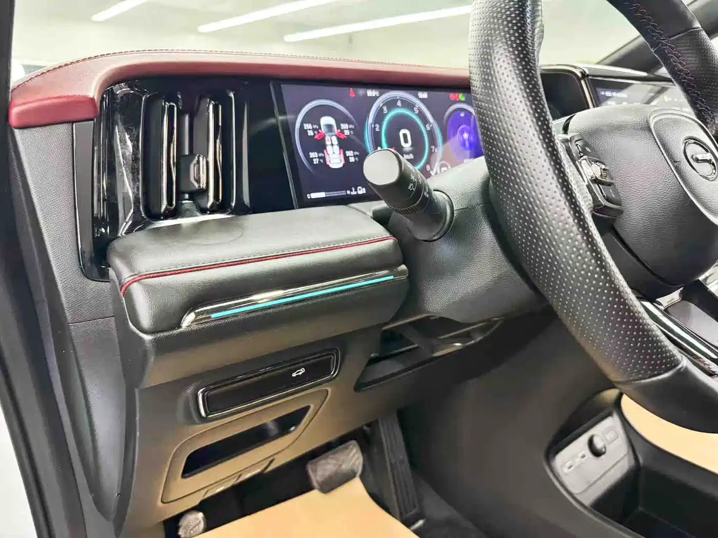 GAC Trumpchi Trumpchi M8 2023 Model Master Series 400T Ultimate Edition фото 10