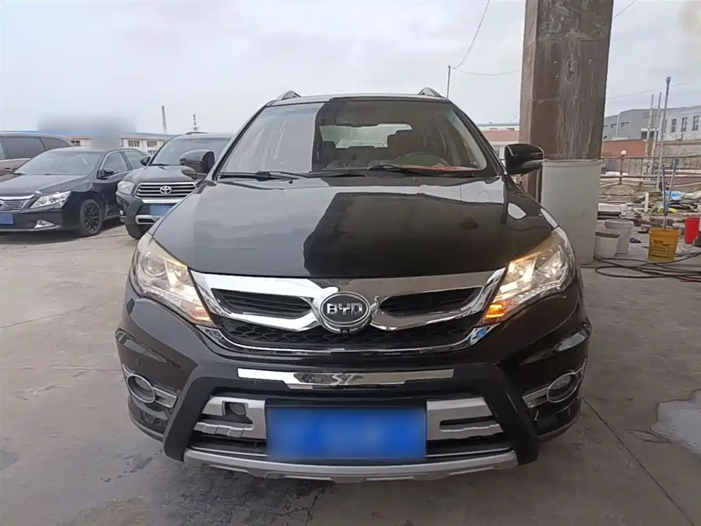 BYD S7 2015 2.0T Automatic Premium фото 3