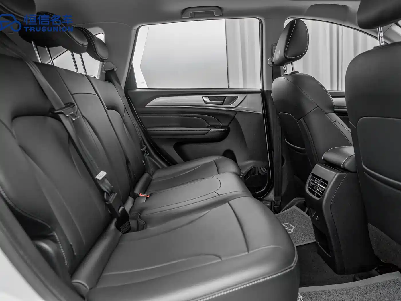 Фото 15 - Haval M6