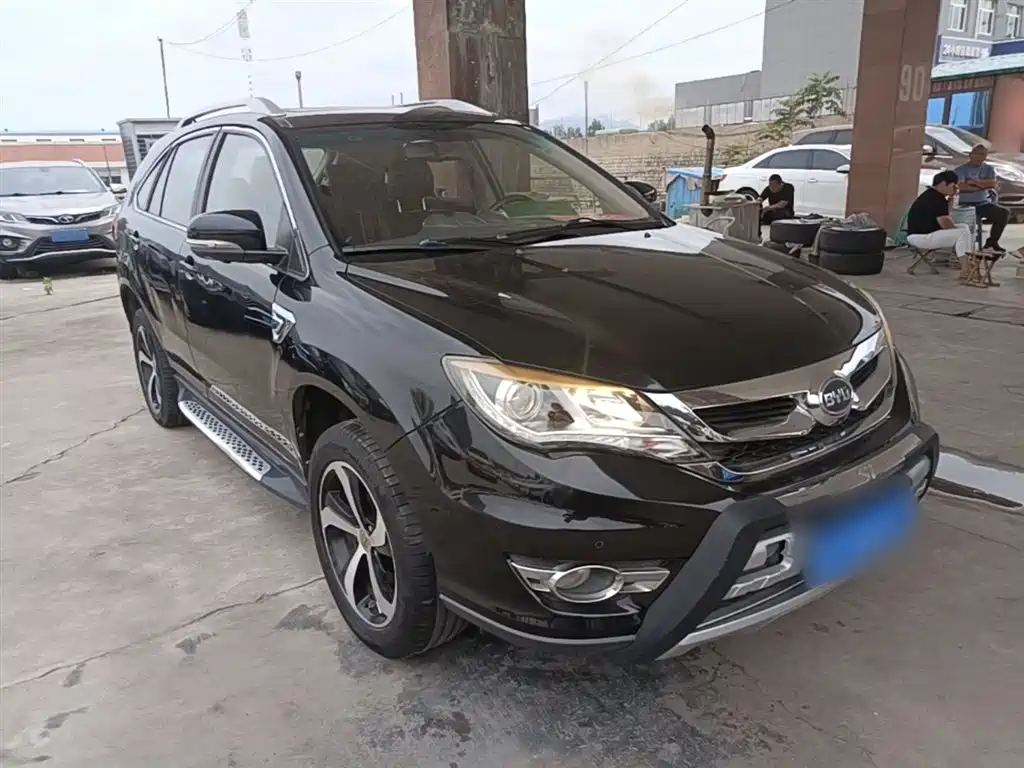 BYD S7 2015 2.0T Automatic Premium фото 4