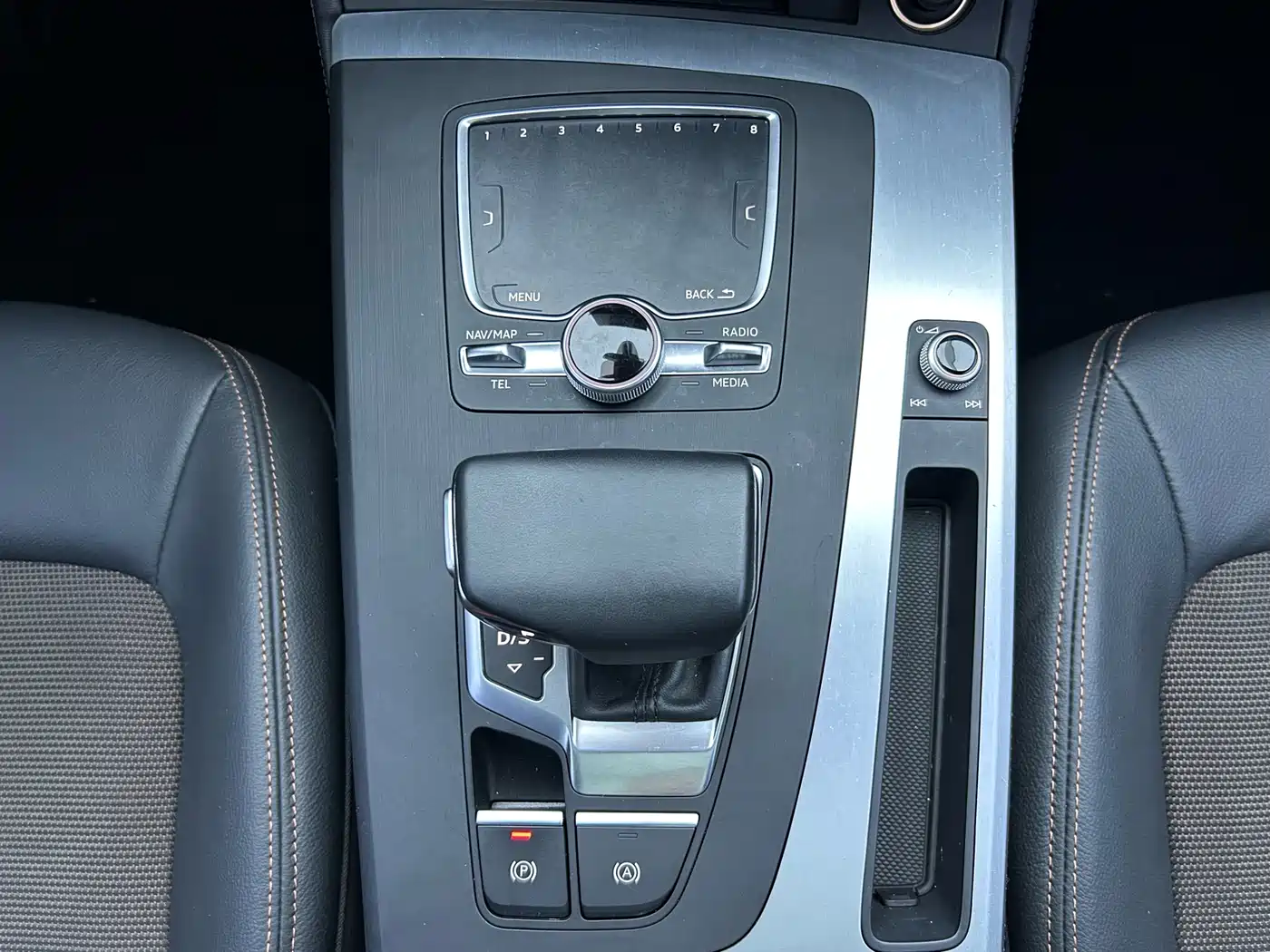 Audi Q5L 2018 40 TFSI Premium Fashion China VI фото 20