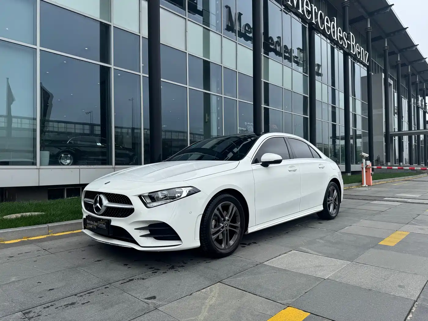 MERCEDES-BENZ A CLASS