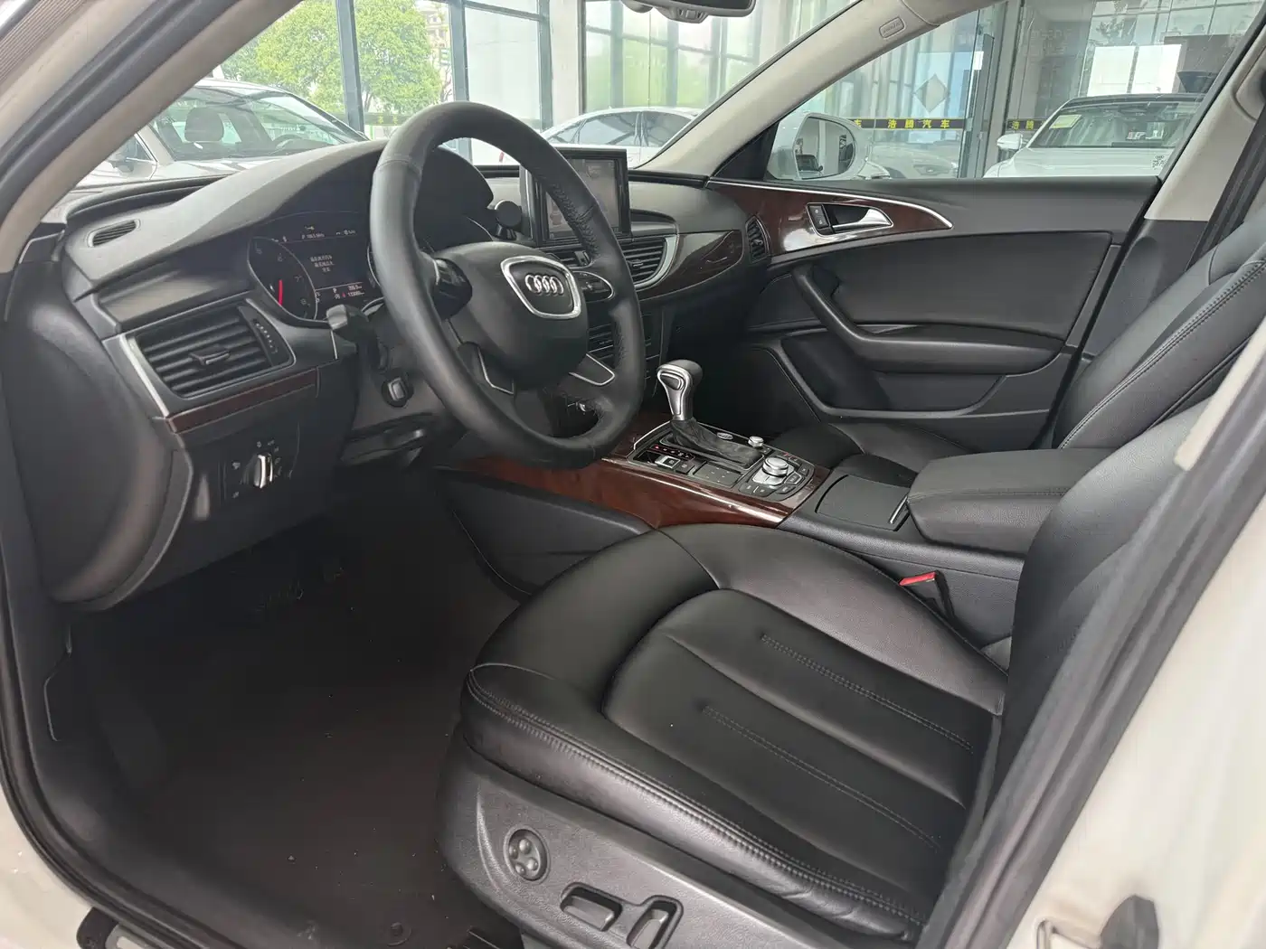 Audi A6L 2014 TFSI Standard фото 12