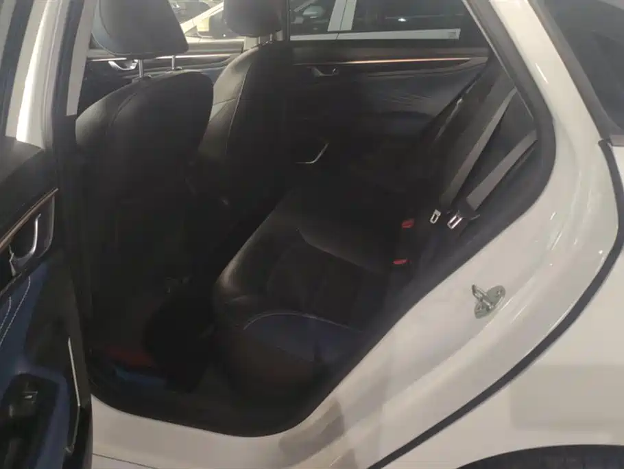 GEELY AUTOMOBILE EMGRAND GL