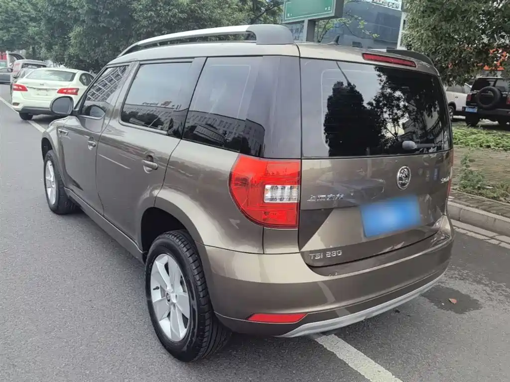 Škoda Yeti 2016 1.4TSI DSG Forward Edition фото 5