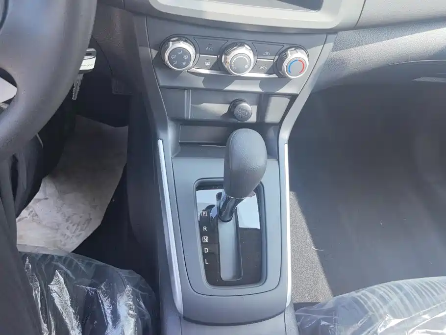 Nissan Sylphy 2026 2024 Model Year Facelift Classic 1.6XE CVT Comfort Edition