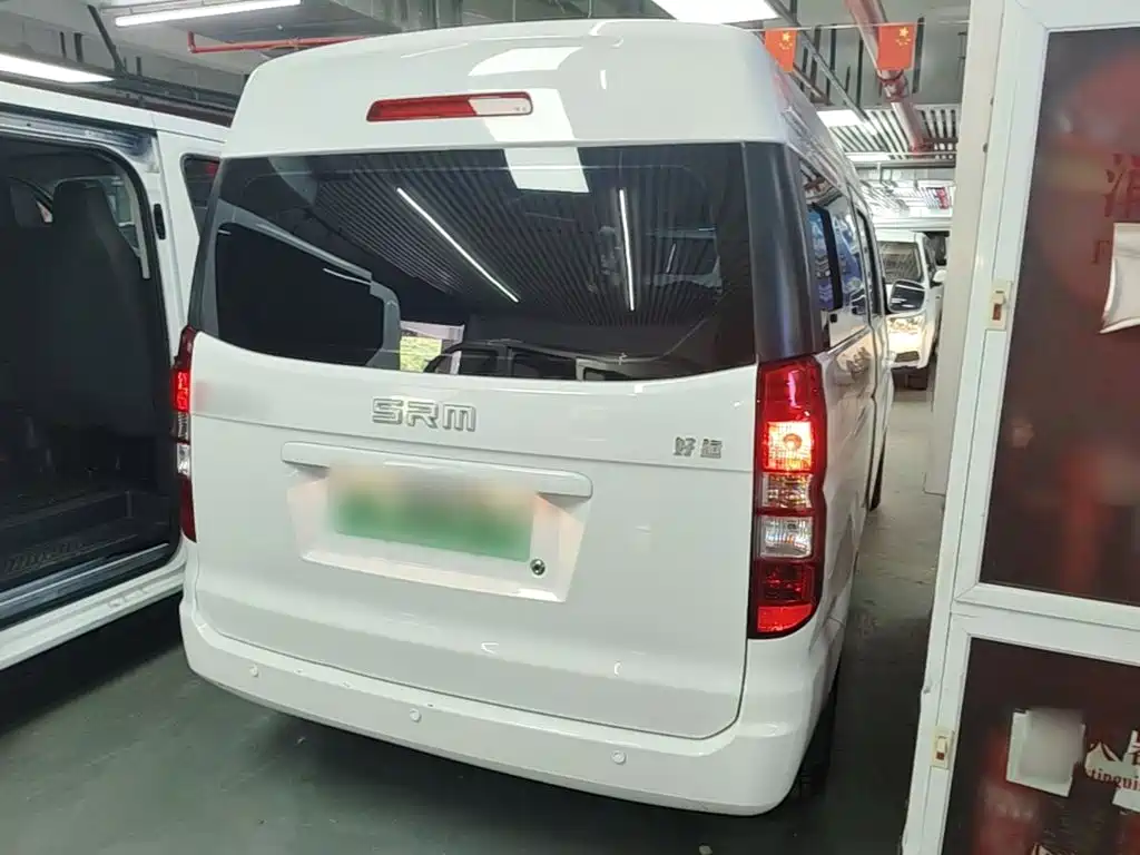 SRM Xinyuan Good Luck 2026 2025 Voyage Edition BYD 42.3kWh 305km 6-seater