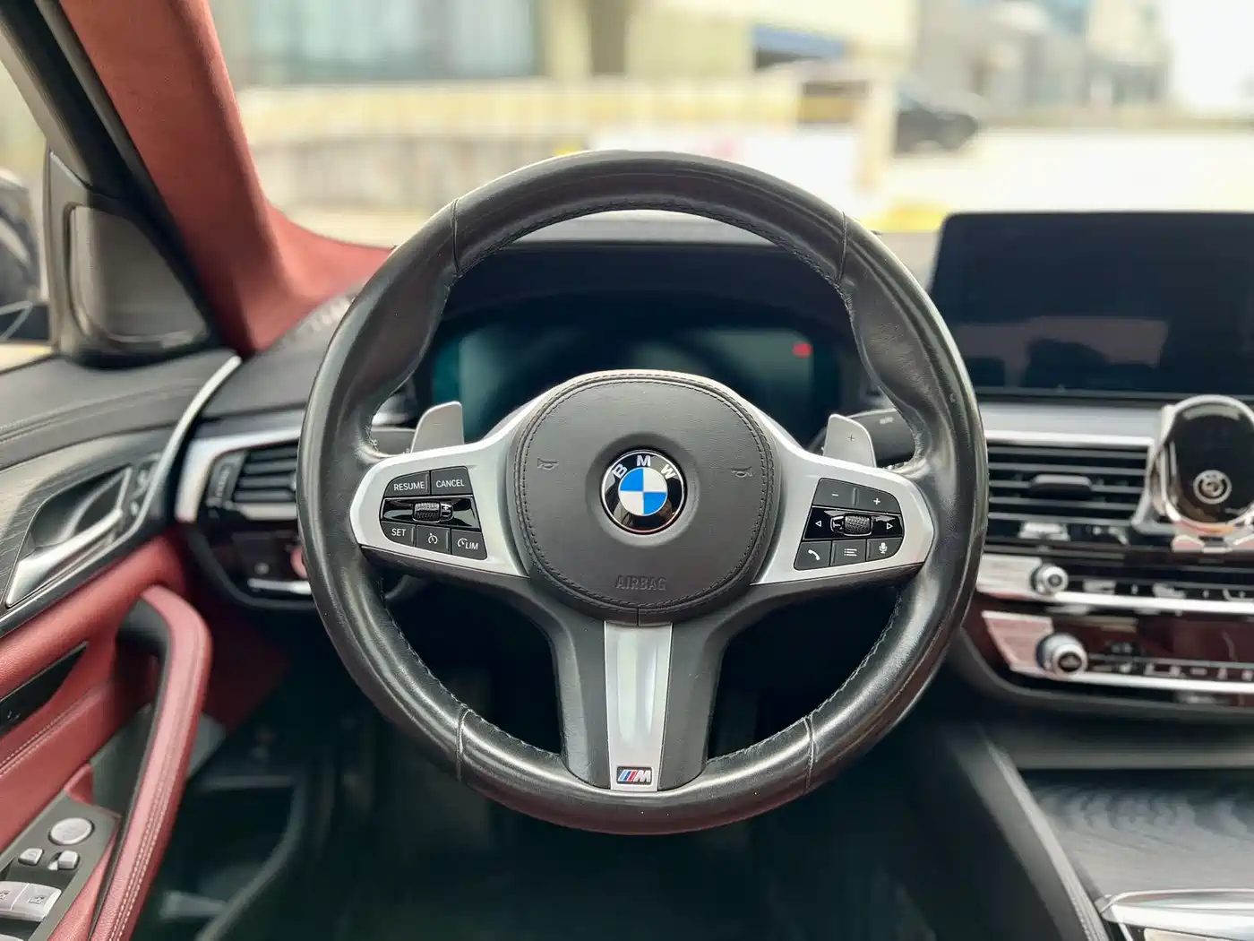 BMW 5 Series 2021 530Li Leading M Sport Package фото 13