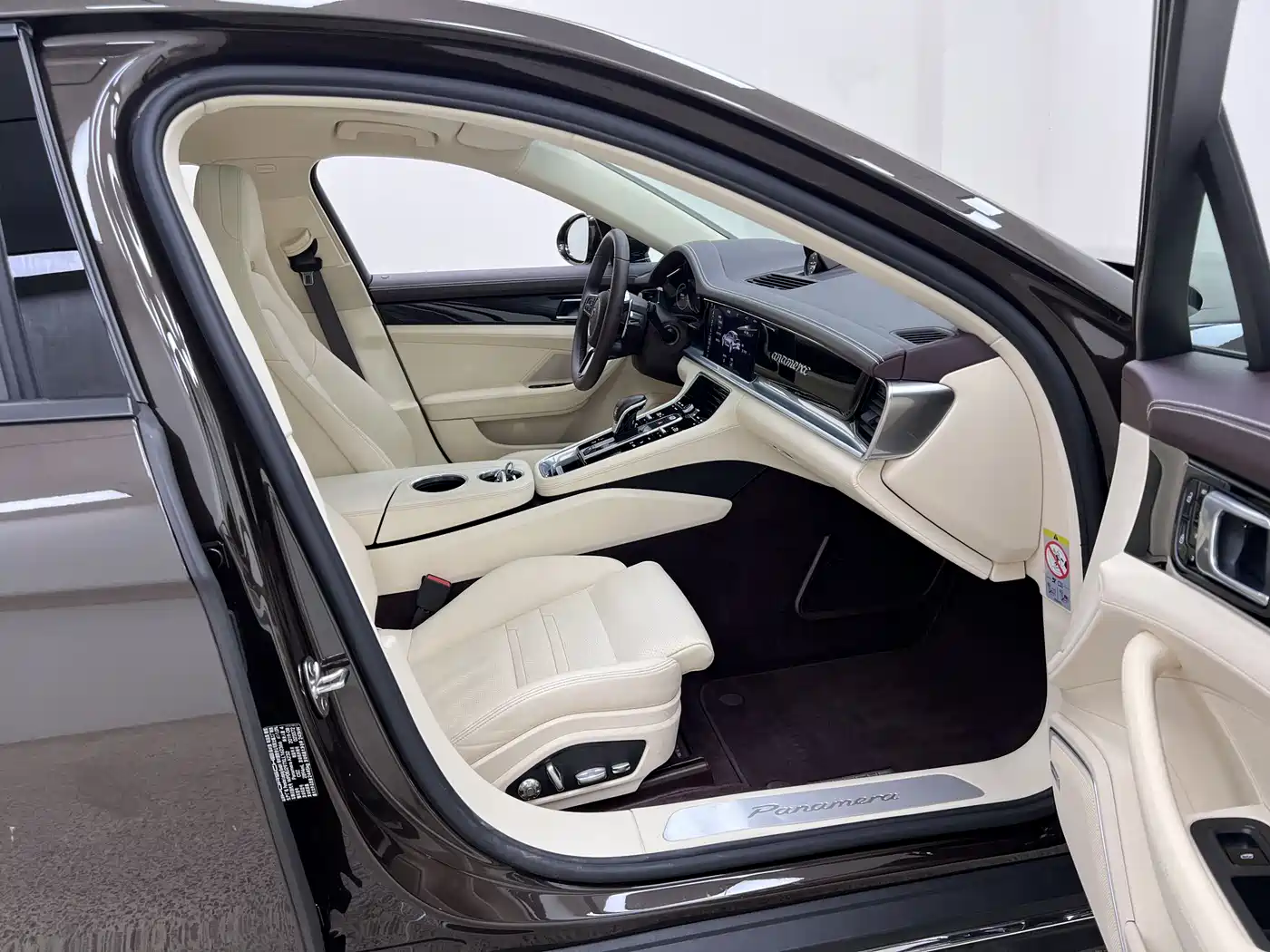 Porsche Panamera 2019 Panamera Executive Long Wheelbase 2.9T фото 26