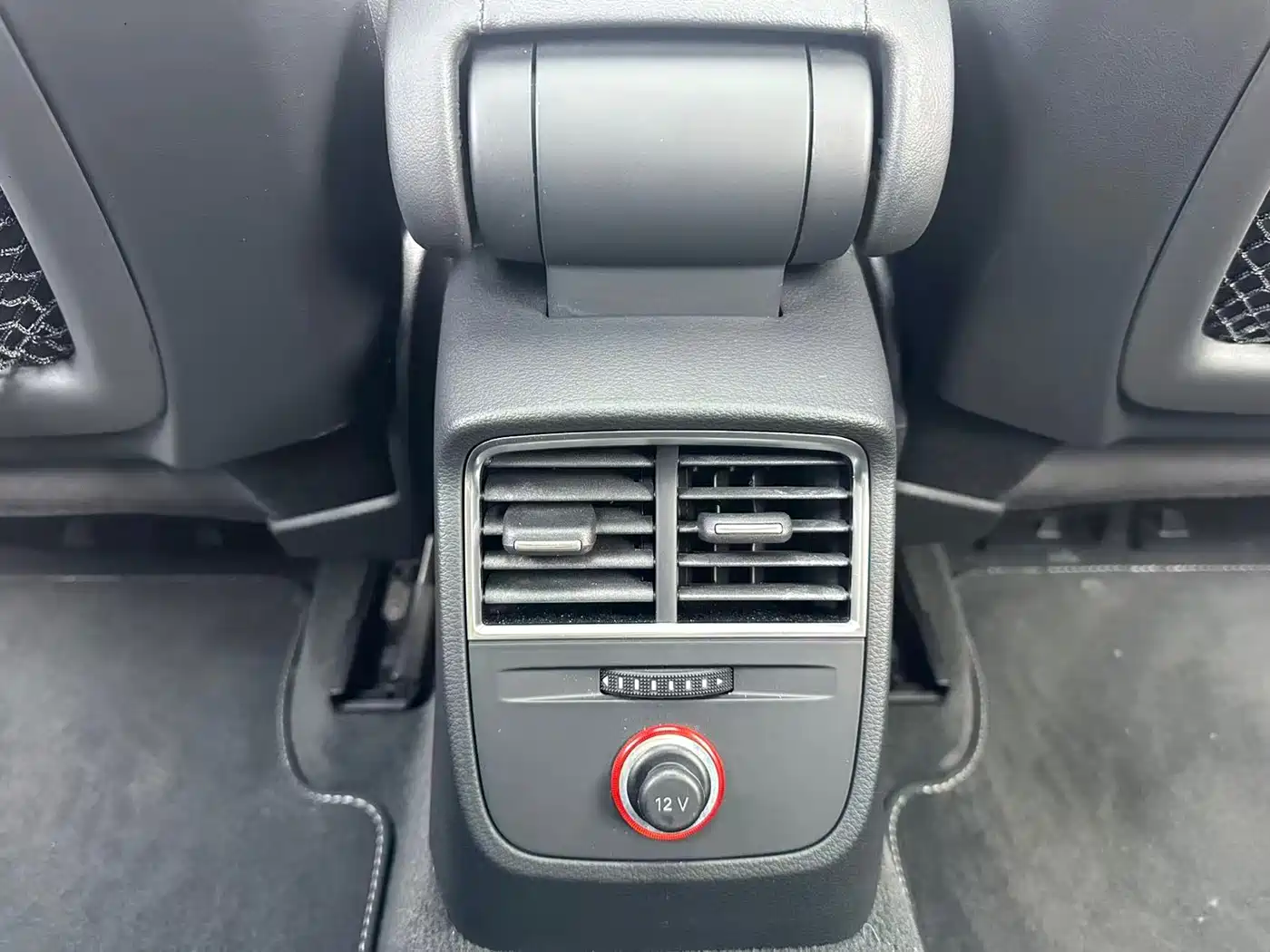 Audi S3 2015 S3 2.0T Limousine фото 18