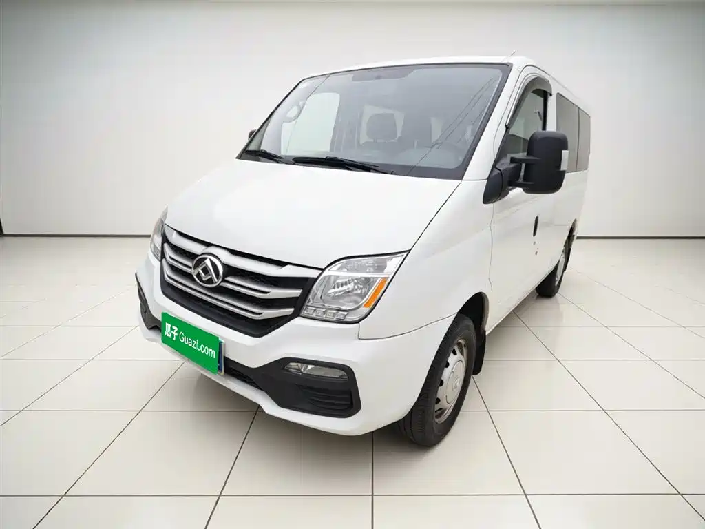 SAIC Maxus Xintu V80 2024 Aoyun Value Edition 6AMT Short Wheelbase Ultra-Low Roof 127Ps 5/6 Seats