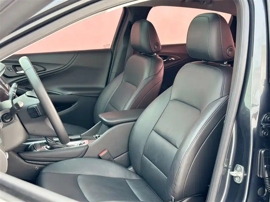 Chevrolet Malibu XL 2018 530T Auto RuiChi Edition фото 21