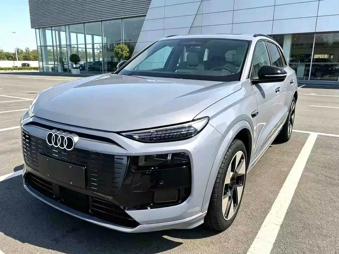 Audi Q6L e-tron 2025 2025 Model Pioneer Edition