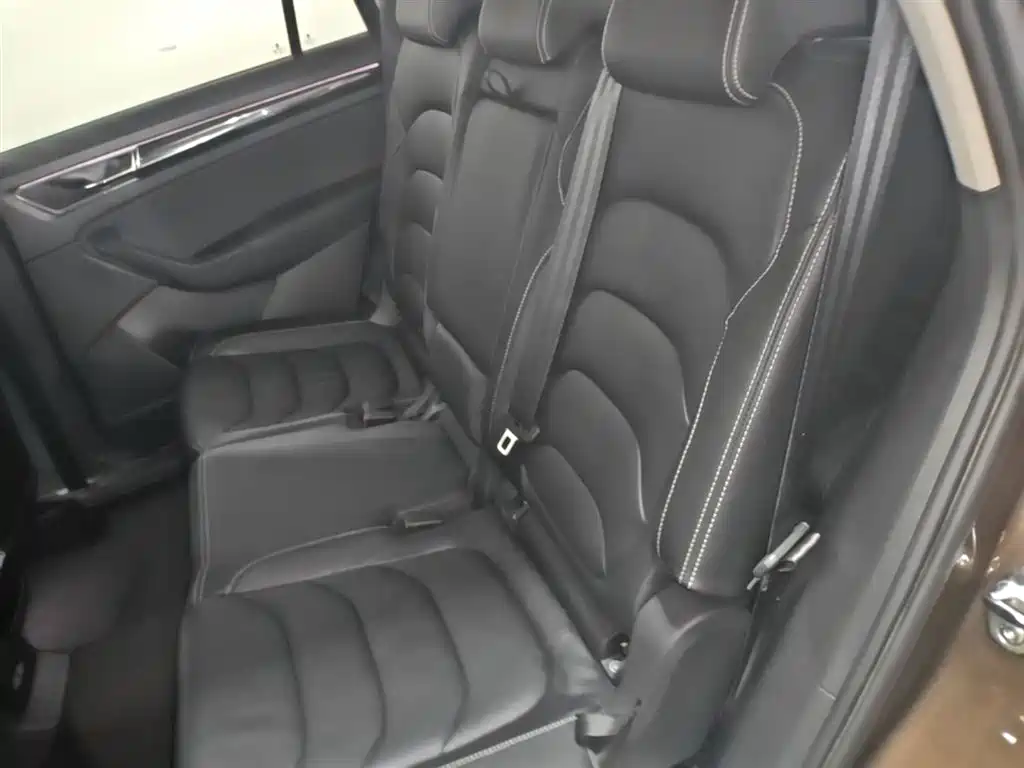 Škoda Kodiaq 2017 TSI330 7-seater 2WD Luxury Tech Edition фото 17