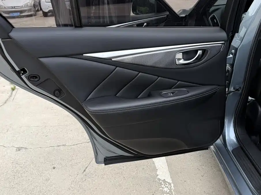 Infiniti Q50 2016 2014 3.7L Luxury Sport