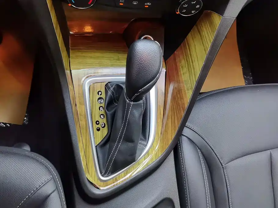 Фото 16 - Buick Excelle