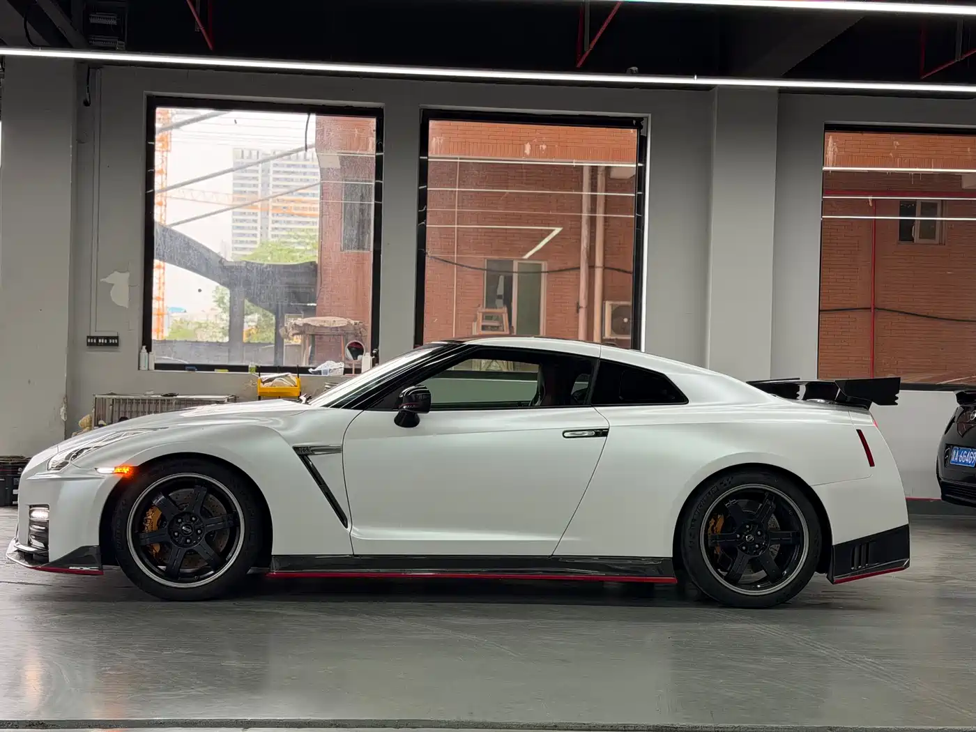 Nissan GT-R 2012 3.8T Premium Edition фото 4