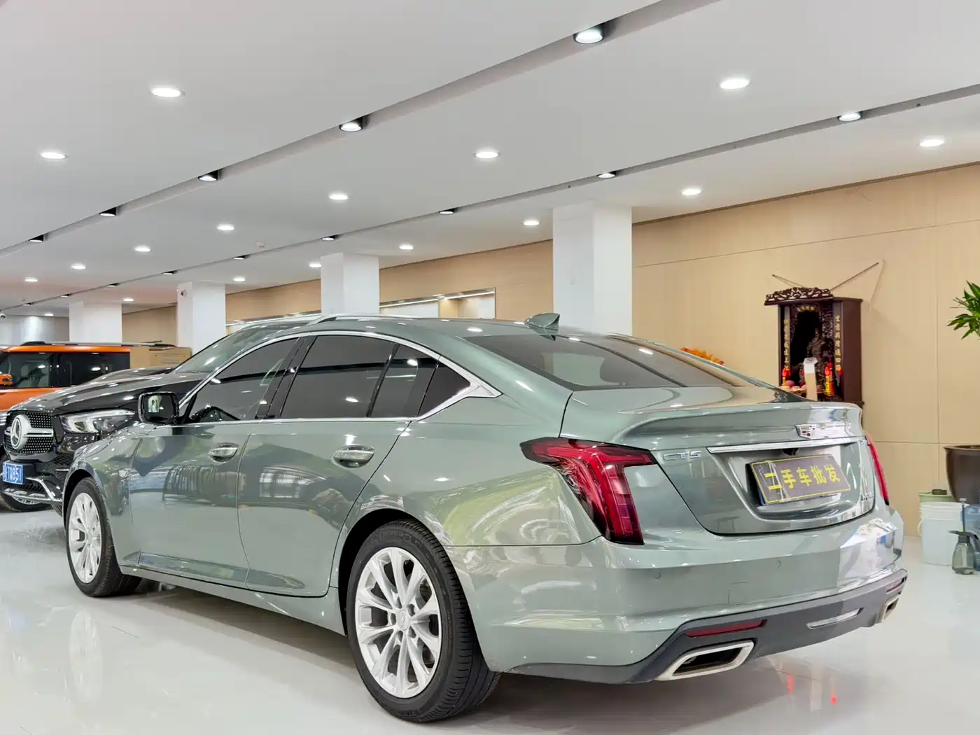 CADILLAC CT5