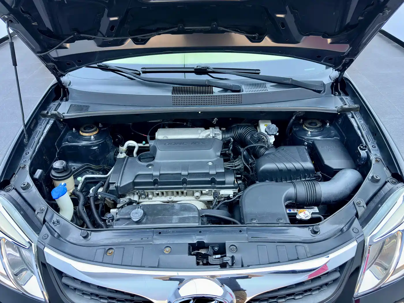 Hyundai Tucson 2013 2.0L Automatic 2WD Comfort фото 10