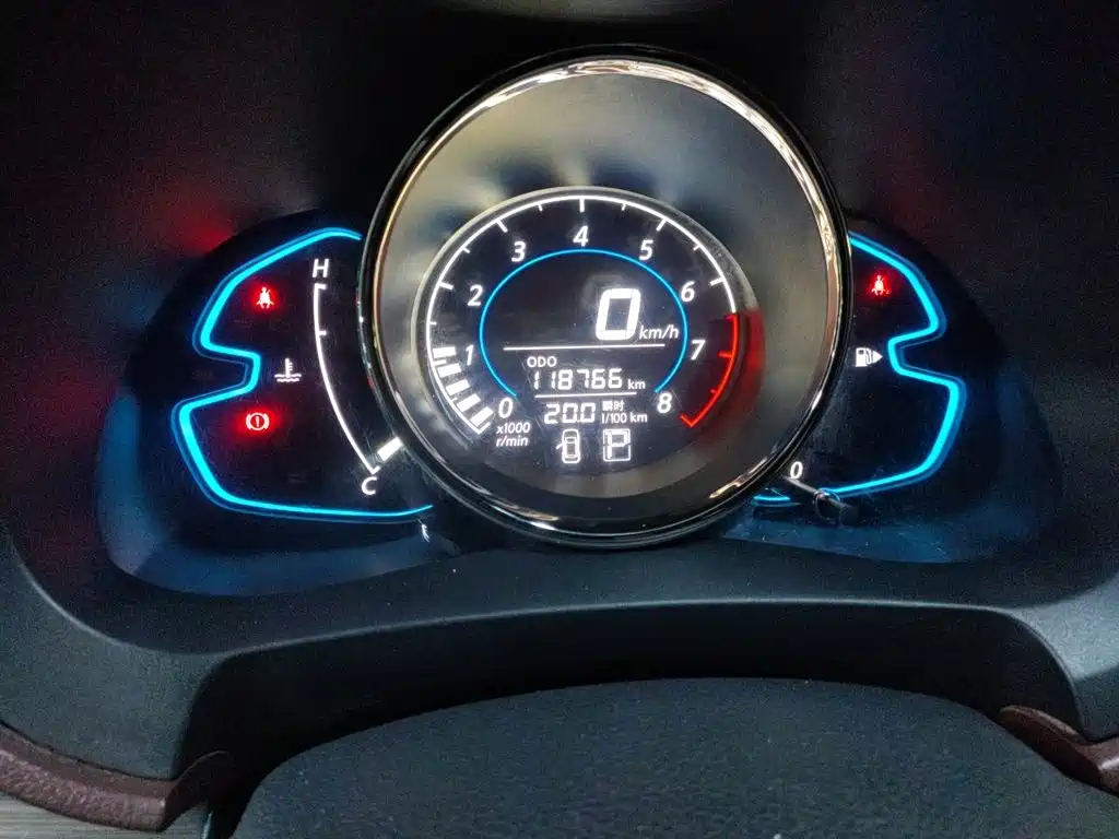 Venucia M50V 2017 2017 1.6L XL CVT Luxury