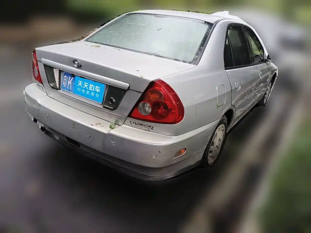 Soueast Lioncel 2003 2004 1.6L Manual Glxi (ABS)