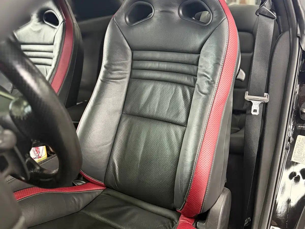 Nissan GT-R 2012 3.8T Premium Edition фото 9