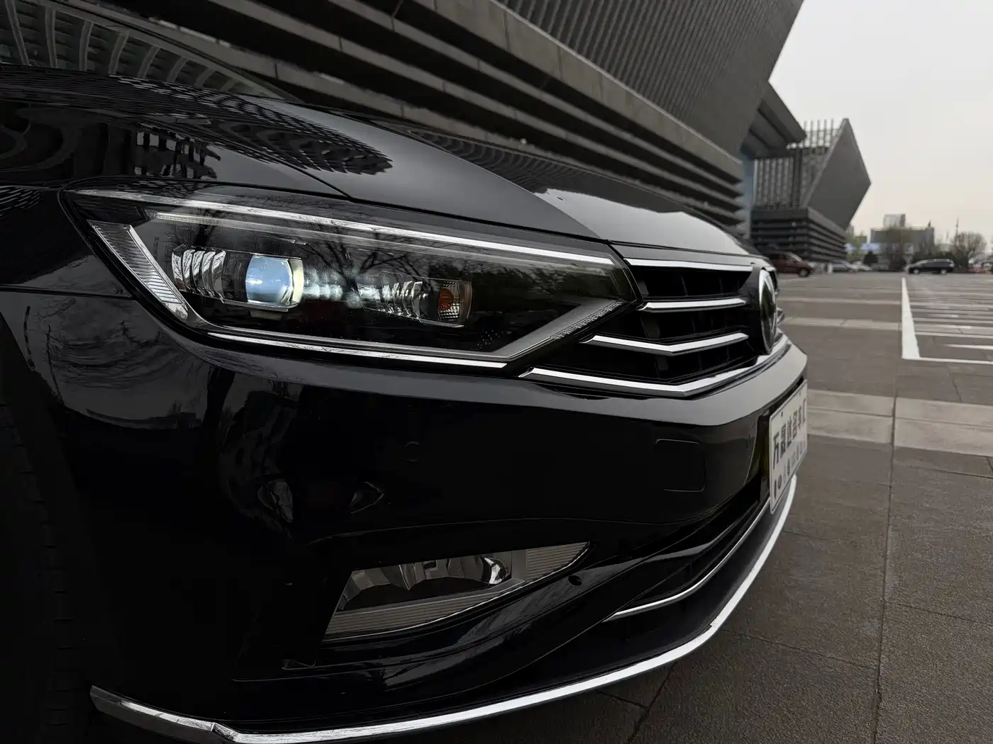 Volkswagen Magotan 2020 330TSI DSG Luxury фото 11