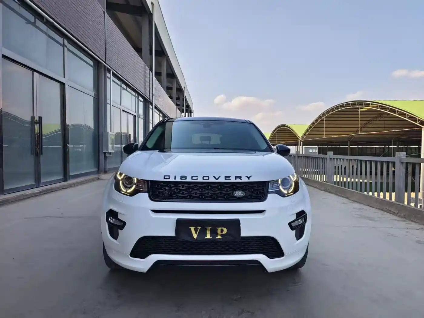 Land Rover Discovery Sport 2019 240PS SE Edition China V фото 2