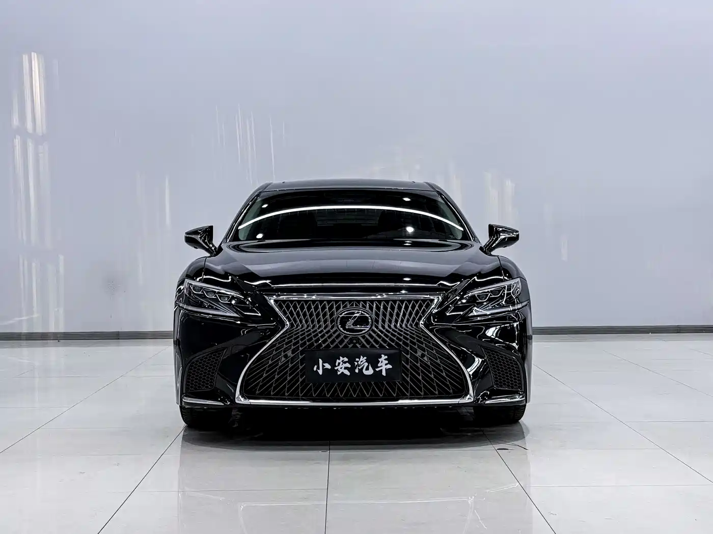 Lexus LS 2018 350 Excellence Edition China V фото 2