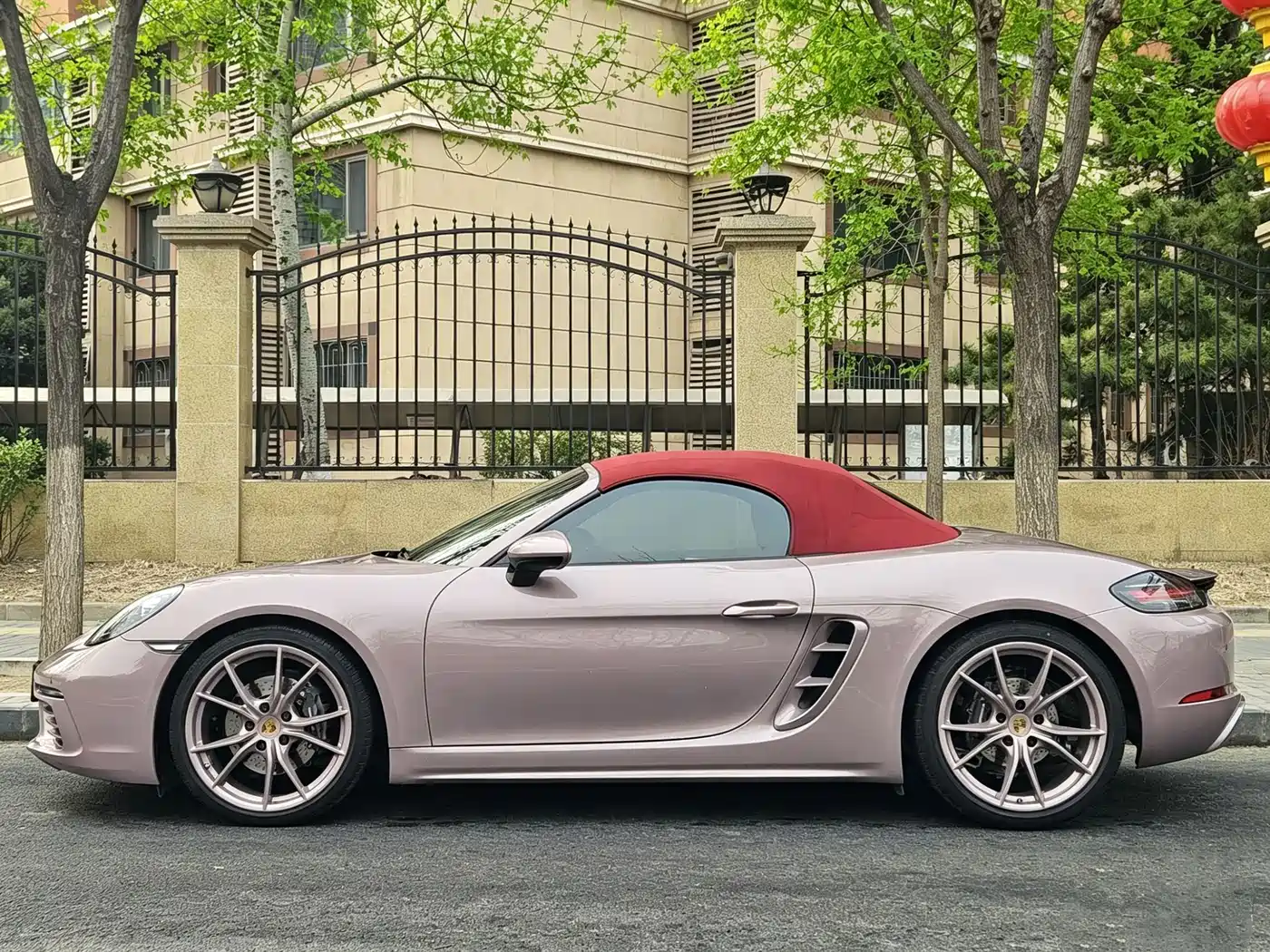 Porsche 718 2022 Boxster 2.0T фото 2