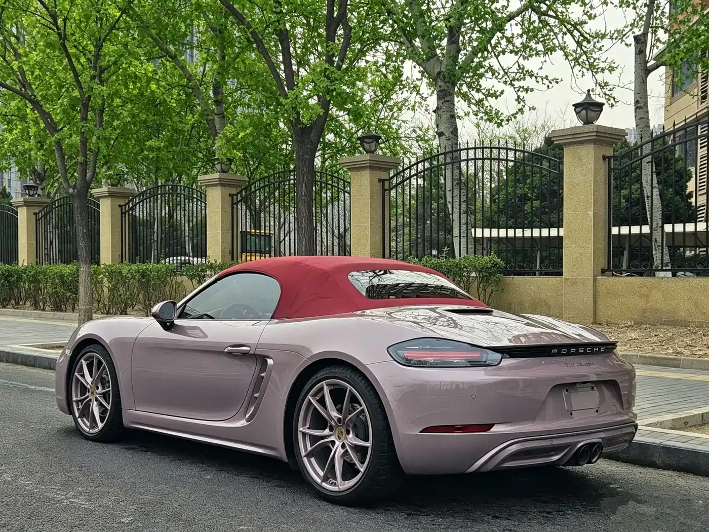 Porsche 718 2022 Boxster 2.0T фото 3