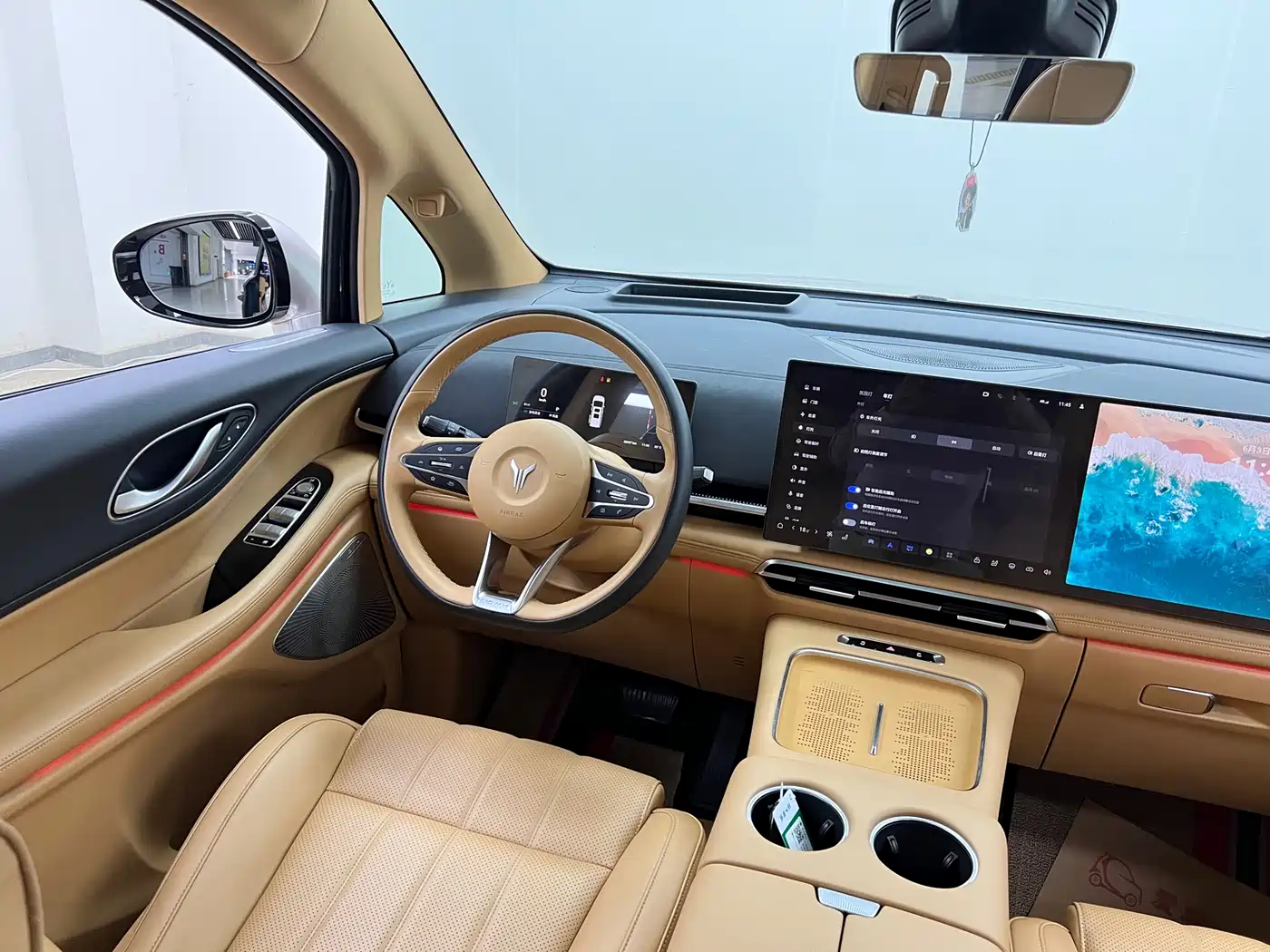 Voyah Auto Voyah Dreamer 2025 PHEV 4WD Kunpeng Premium Edition фото 25
