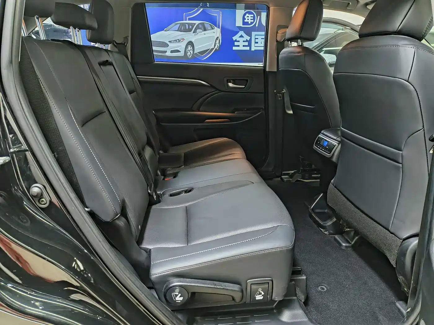 Toyota Highlander 2021 2.0T AWD Premium 7-Seater фото 21