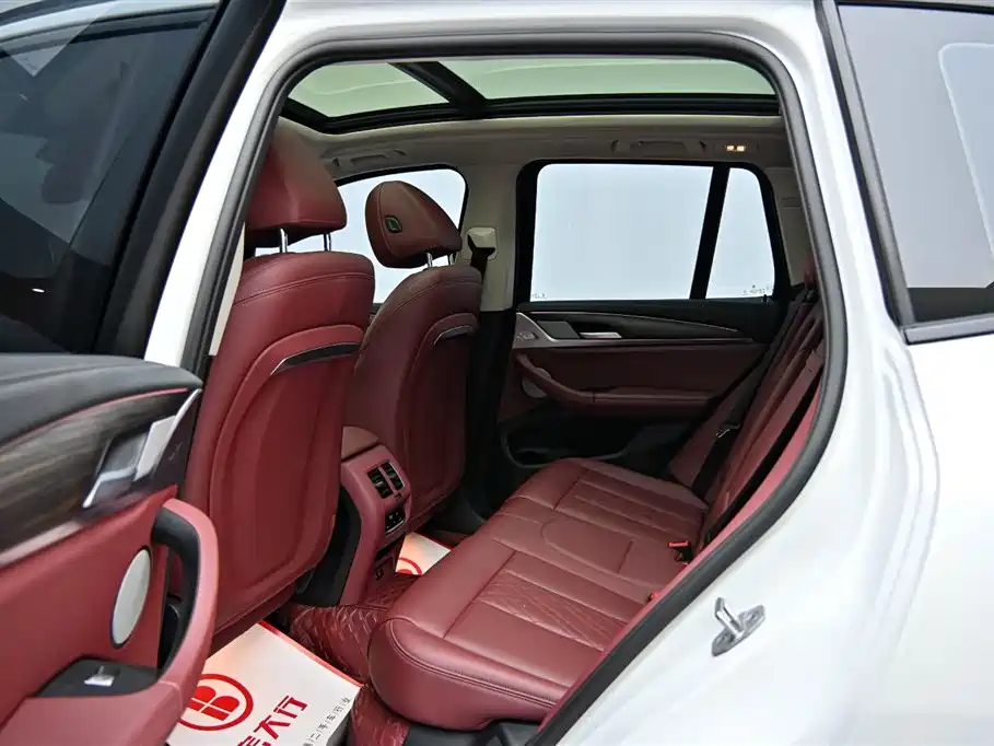 BMW X3 2023 Facelift xDrive30i Leading M Night Package фото 11