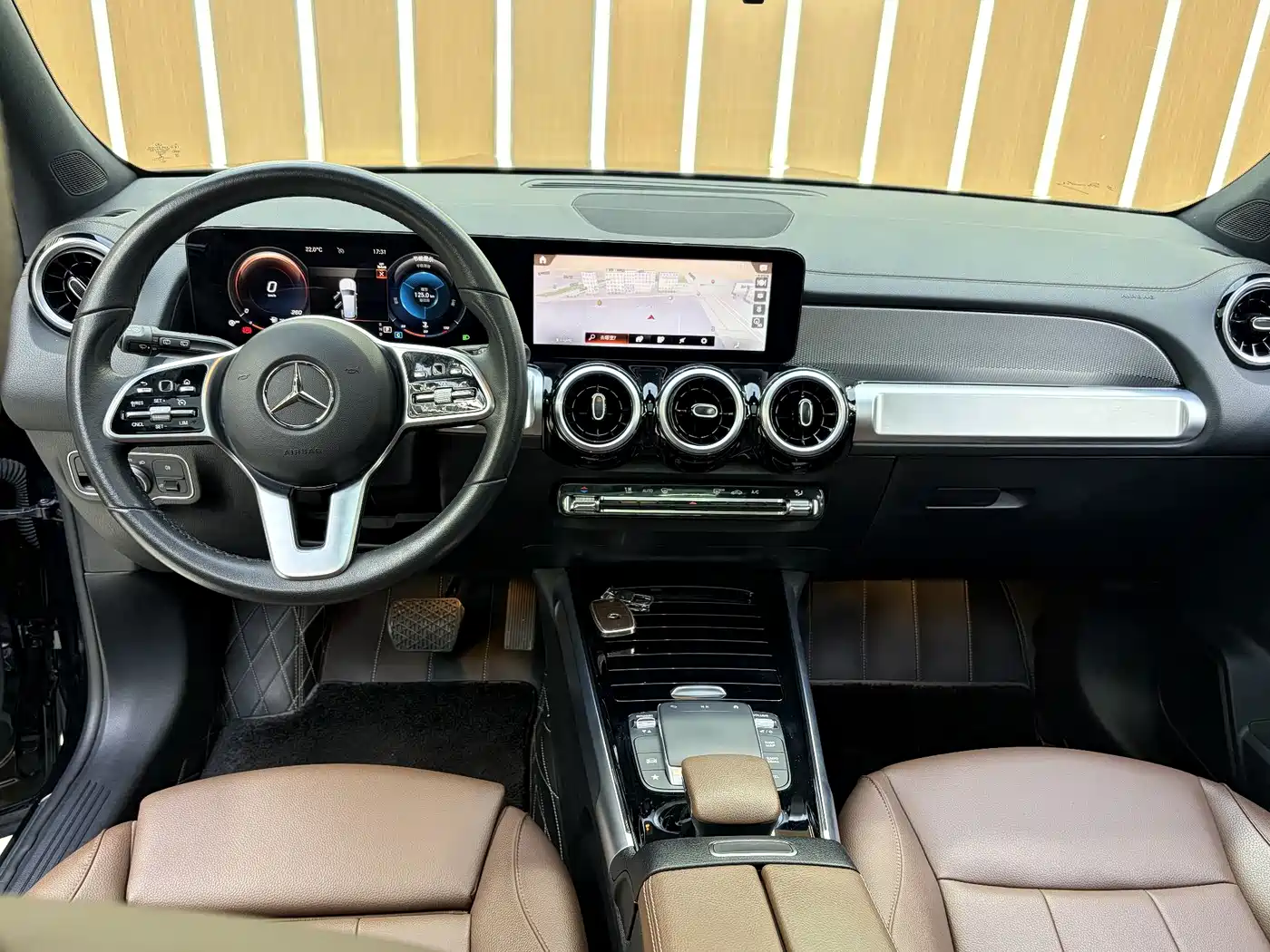 Mercedes-Benz GLB 2022 Model GLB 200 Dynamic Edition фото 7