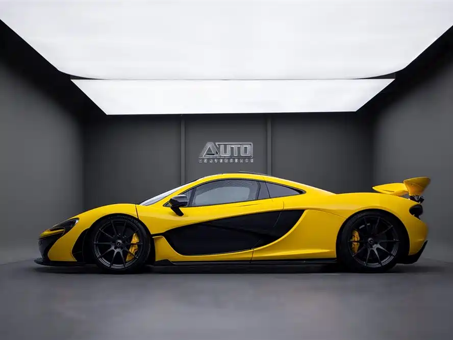 McLaren P1 2015 2014 3.8T Standard