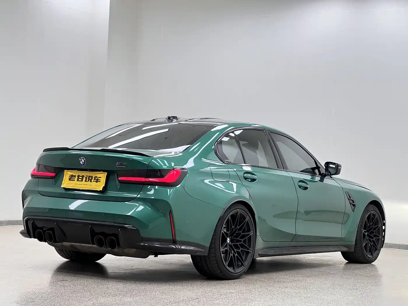 BMW M3 2024 M3 Sedan M xDrive Competition фото 7