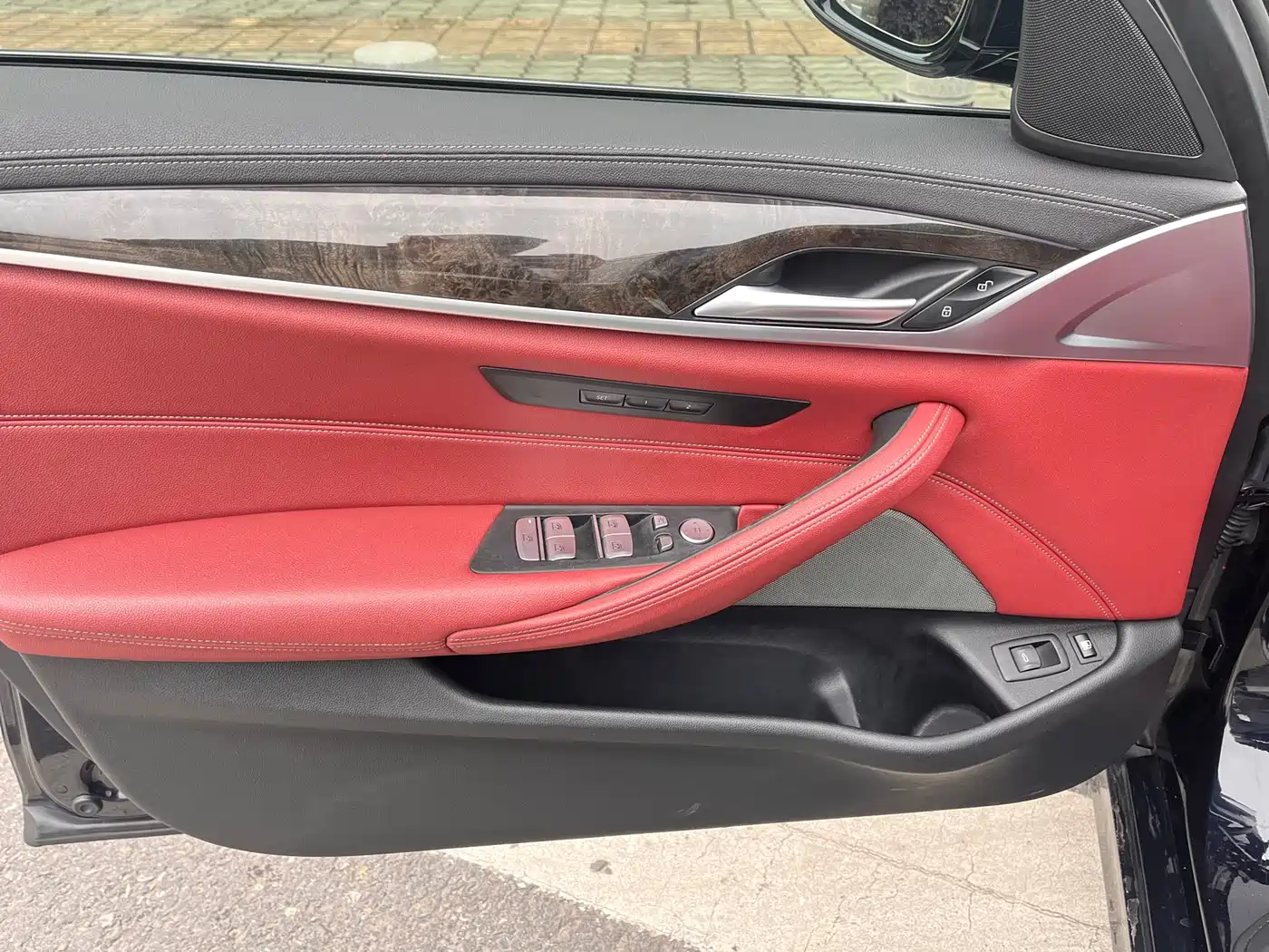 BMW 5 SERIES NEW ENERGY