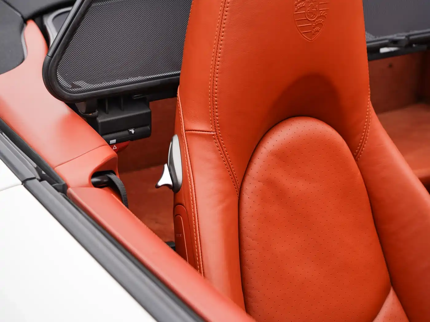 Porsche 911 2006 Carrera S Cabriolet MT 3.8L фото 19