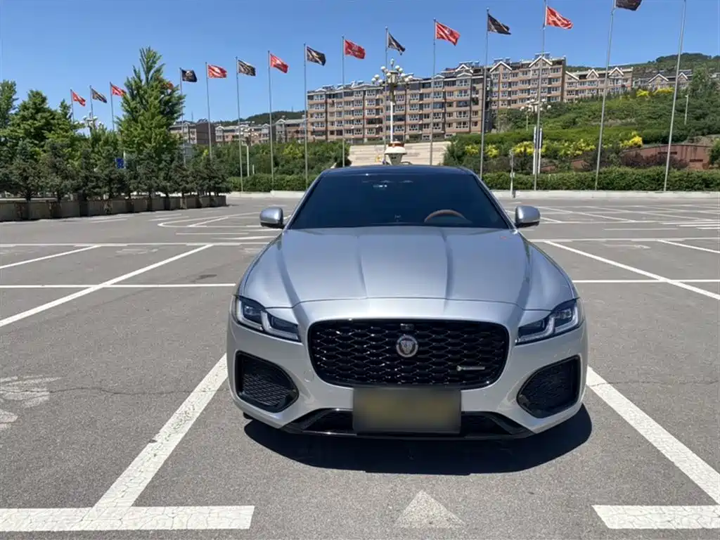 JAGUAR XFL
